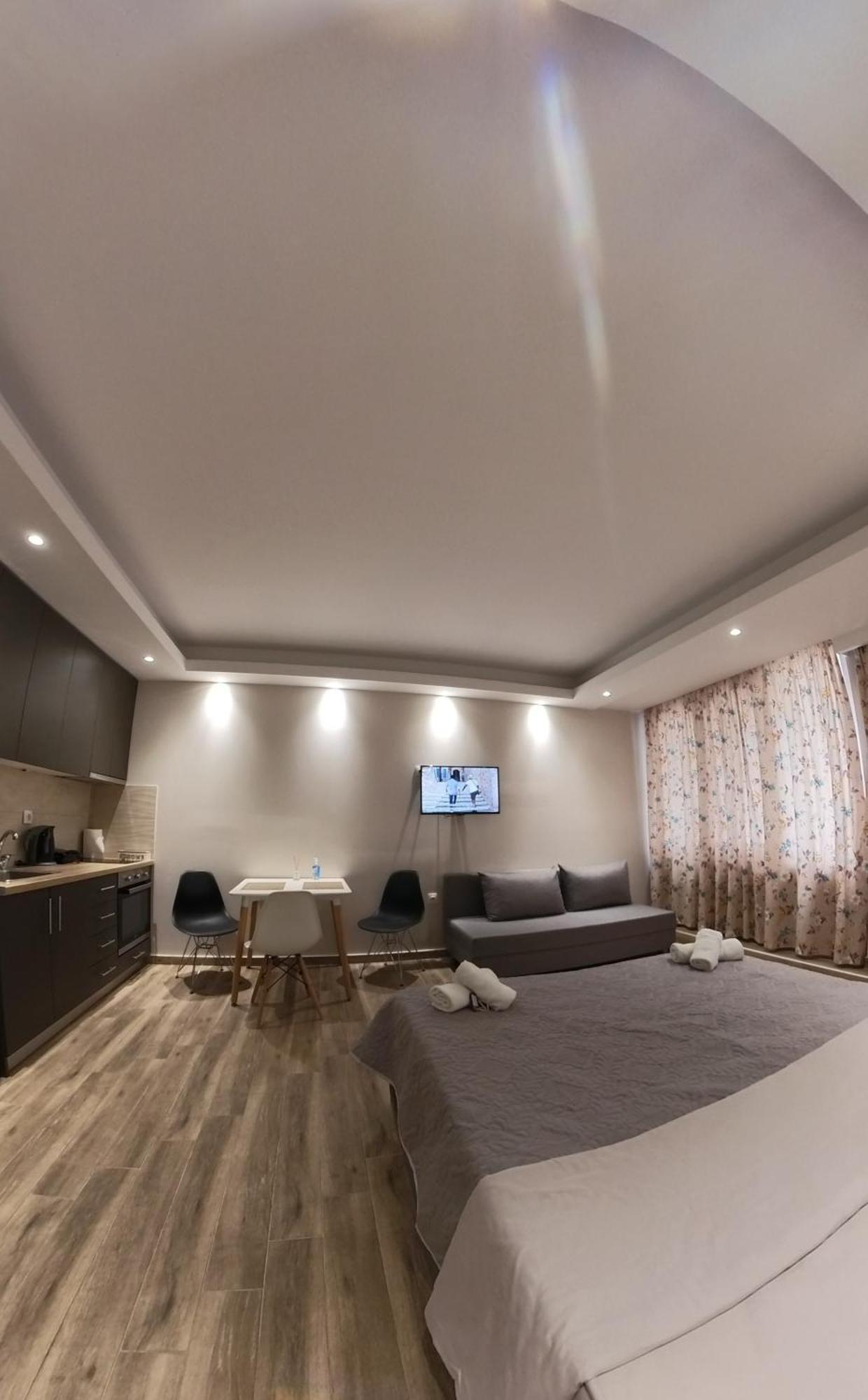 2Downtown#1# Apartment เทสซาโลนิกิ ภายนอก รูปภาพ