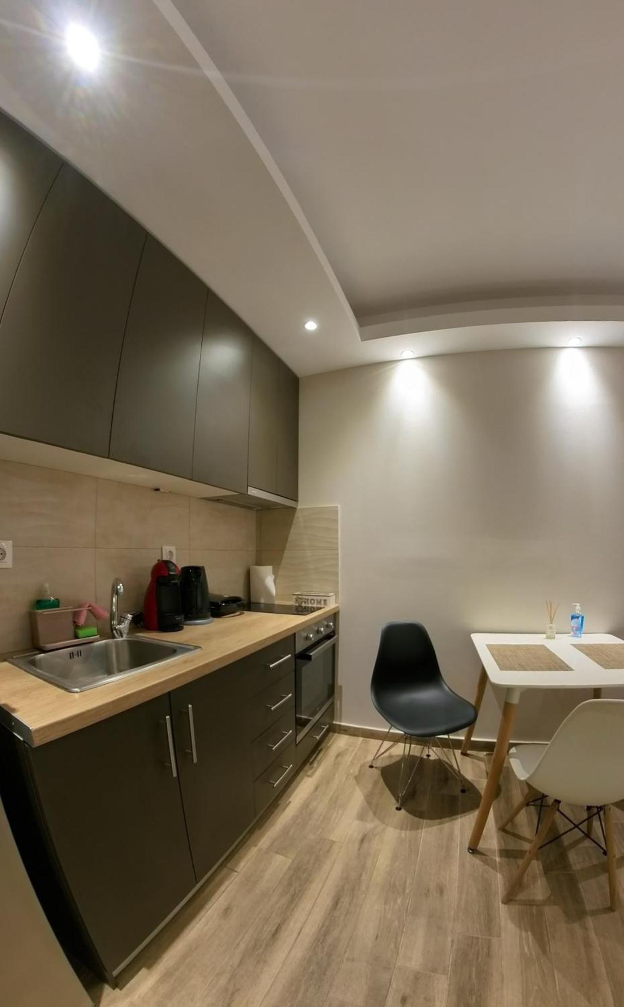 2Downtown#1# Apartment เทสซาโลนิกิ ภายนอก รูปภาพ